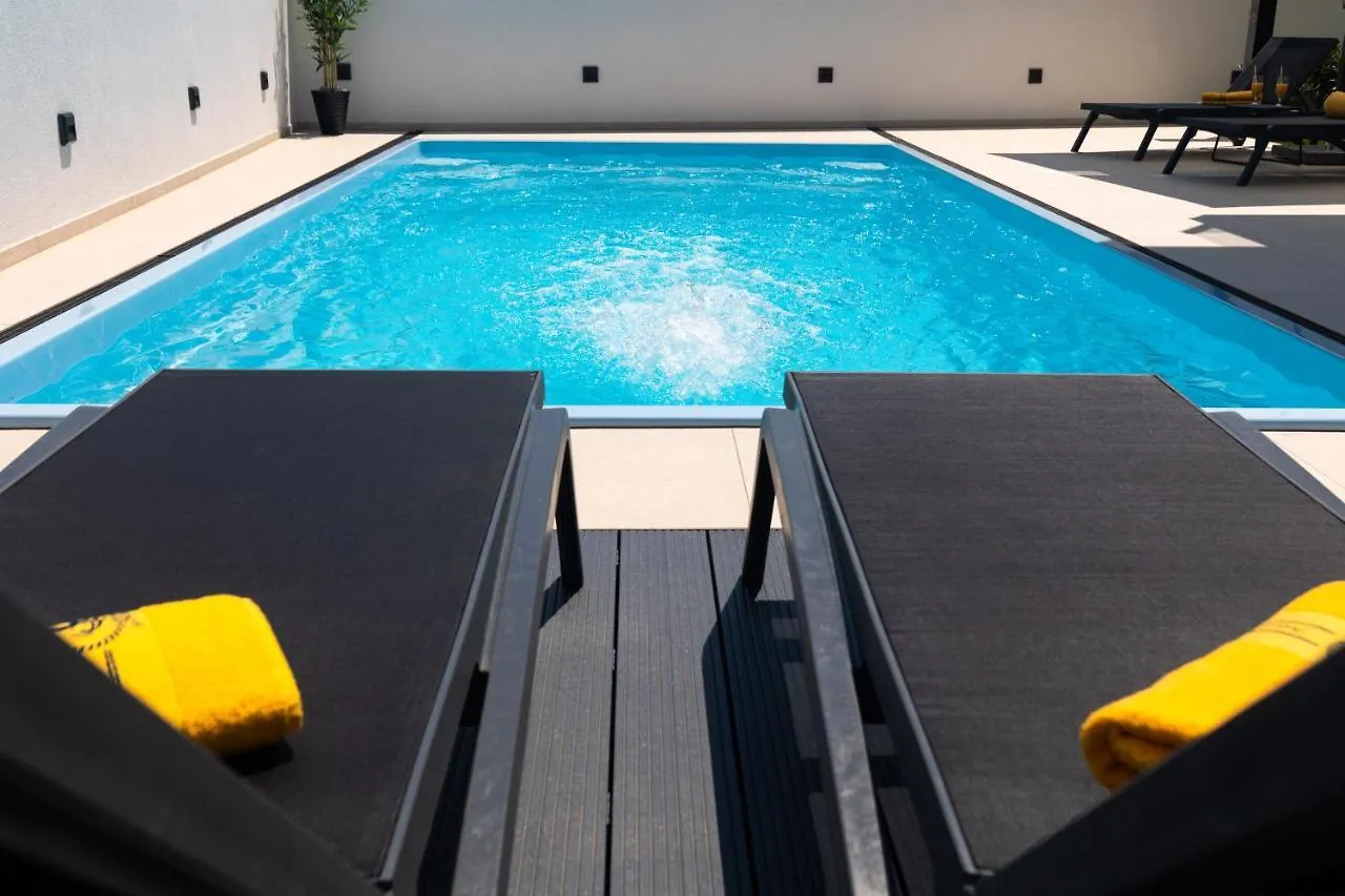 Villa Supernus II With Heated Pool Baska  Baska (Krk)